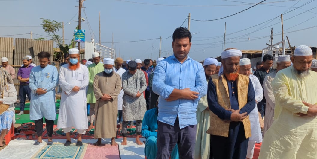 দ্বিতীয় পর্বে তুরাগতীরে দেশের বৃহত্তম জুমার জামাত