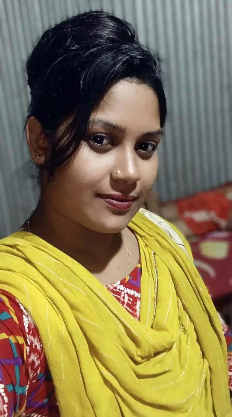 স্বামী ও দুই সন্তান রেখে যুবকের সঙ্গে উধাও গৃহবধূ, মানসিকভাবে ভেঙে পড়েছেন স্বামী