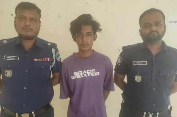 সাতক্ষীরার দেবহাটায় কলেজ শিক্ষার্থীকে ধর্ষণ আটক এক