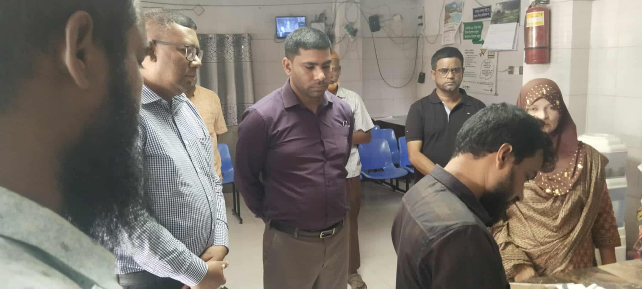 তানোরে মহানগর ক্লিনিক কে ভ্রাম্যমাণ আদালতে দুই  লক্ষ টাকা জরিমানা 