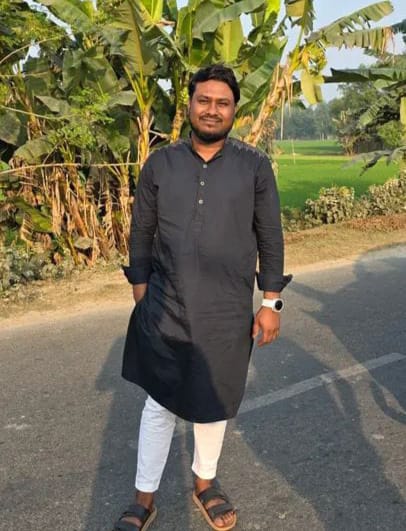 মধুপুরে হুমায়নের নেতৃত্বে গড়ে উঠেছে প্রতারণার বিশাল নেটওয়ার্ক,হুমায়ুনের বিরুদ্ধে মামলা থাকলেও সে এখন ধরাছোঁয়ার বাইরে।