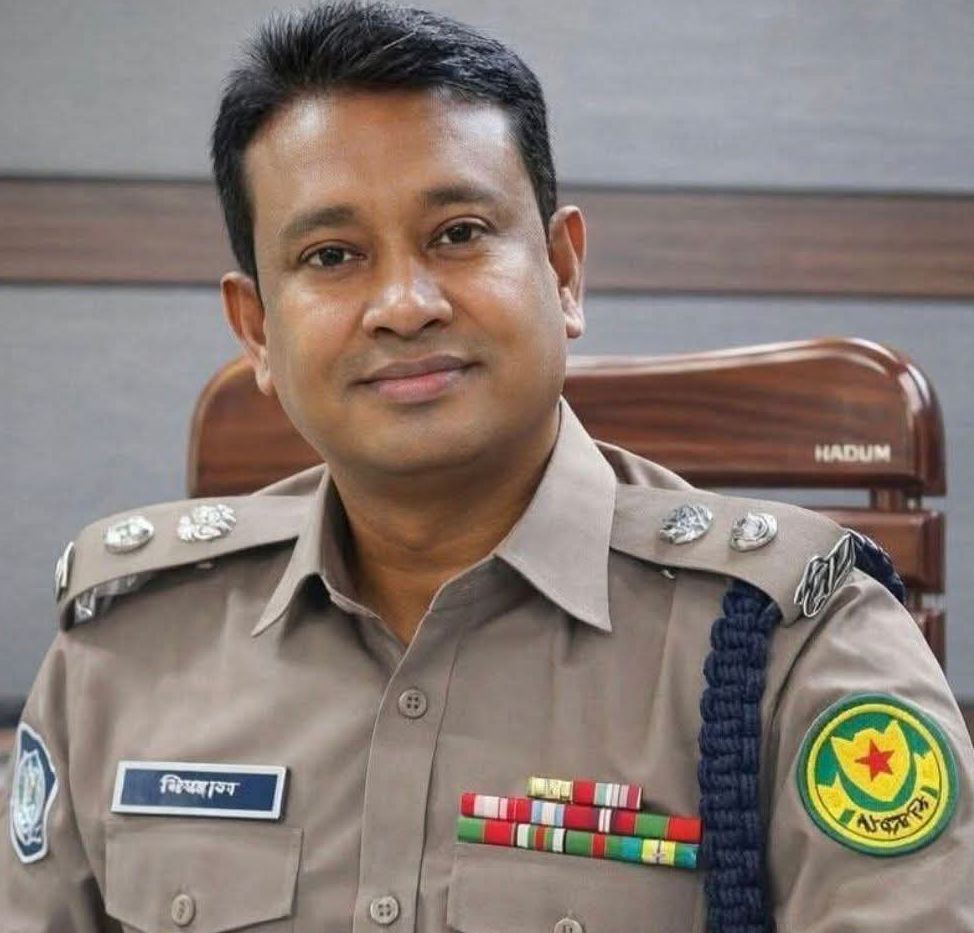 নতুন এসপি মিজানুর রহমানের হাতে কিশোরগঞ্জ জেলা পুলিশ, আইনশৃঙ্খলা জোরদারের প্রত্যাশা